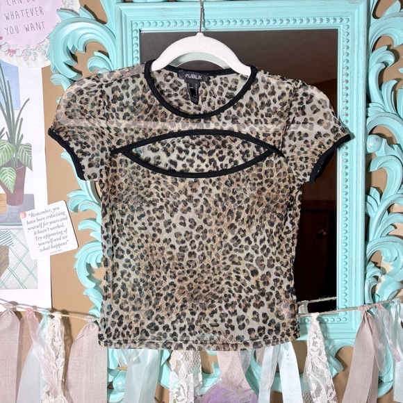 Publik Sheer Mesh Front Cut Out Leopard Animal Print Top Women’s Sz.S Black Trim - Picture 1 of 4